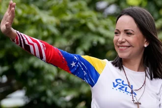 Venezuela schließt seine Botschaft in Oslo, nachdem María Machado den Friedensnobelpreis erhalten hat, berichtet 4thebike.de.