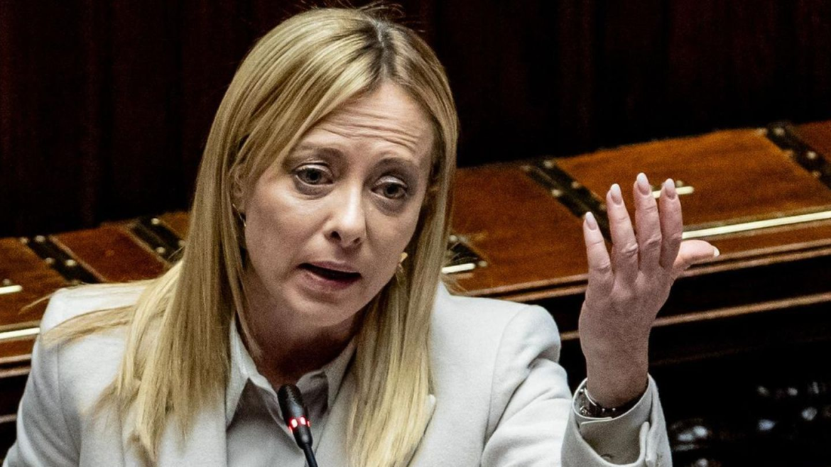 Italiens Ministerpräsidentin Meloni stoppt Mercosur-Abkommen. Unterzeichnung mit EU auf Januar 2026 verschoben, Schutz der Bauern im Fokus.