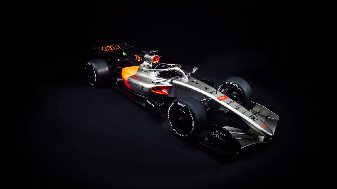 Audi präsentiert sein erstes Formel-1-Auto R26 für 2026 in Berlin, Debüt in Australien mit neuer Power-Unit, Fahrer Hülkenberg & Bortoleto, berichtet 4thebike.de.