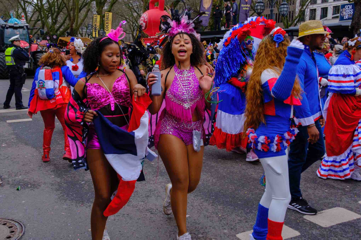 Kirchlicher Feiertag am 16. Februar 2026: Entdecken Sie die Bedeutung von Rosenmontag und der heiligen Juliana in Deutschland. Infos zu Bräuchen, Gottesdiensten und Tipps.