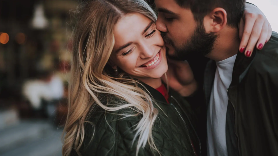 Liebeshoroskop für den 24. Februar 2026: Entdecken Sie, was die Sterne für Widder, Löwe, Fische und alle Zeichen in der Liebe bereithalten. Tipps für Singles & Paare.