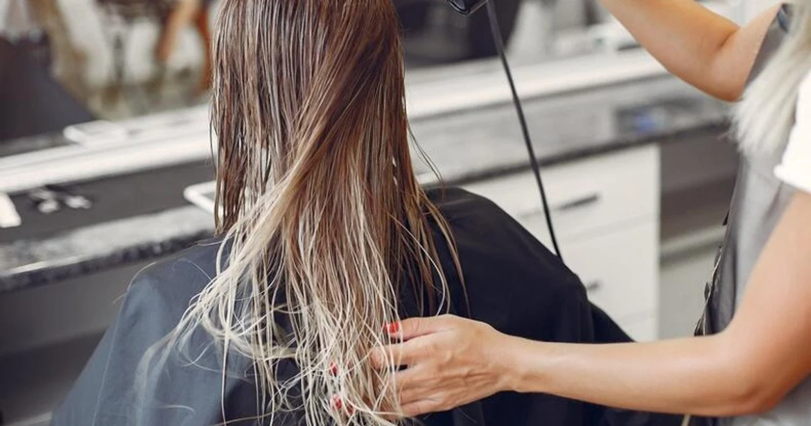 Mondkalender März 2026: Ratgeber für Garten, Beauty und Gesundheit. Erfahren Sie die exakten Daten für Vollmond und Neumond sowie günstige Tage für Haarschnitte.