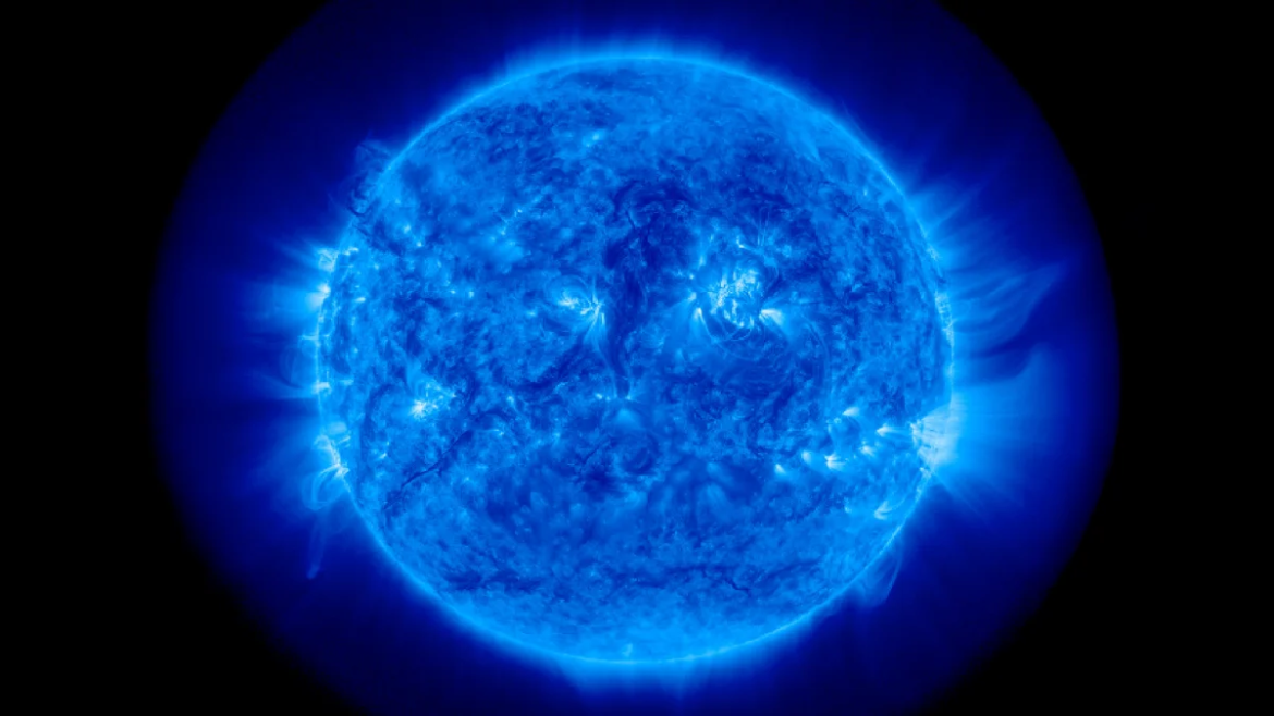 Magnetstürme 8. Februar 2026 bringen unruhige Magnetfelder nach Deutschland. Tipps gegen Migräne, Kp-Index Vorhersage und Chancen auf Polarlichter im Norden.