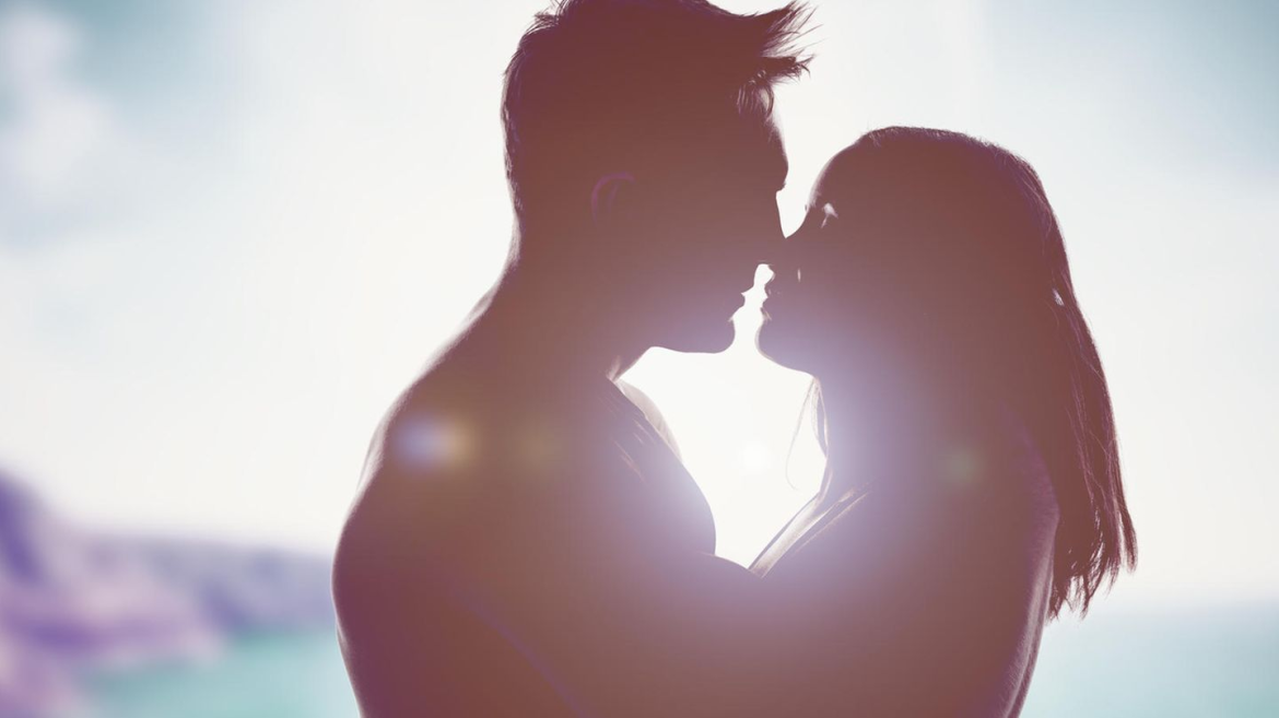 Liebeshoroskop für den 9. Februar 2026: Entdecken Sie Ihre Chancen in der Liebe! Astrologische Tipps für alle 12 Sternzeichen zu Partnerschaft, Dating und Leidenschaft.