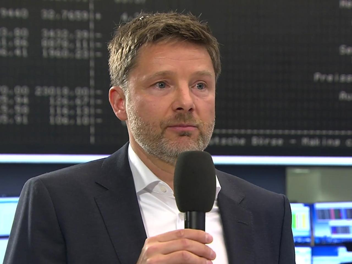 Die Gabler Group geht an die Frankfurter Börse – siebtes Rüstungsunternehmen in Deutschland, Vincorion folgt, SpaceX-Börsengang im Juni geplant.