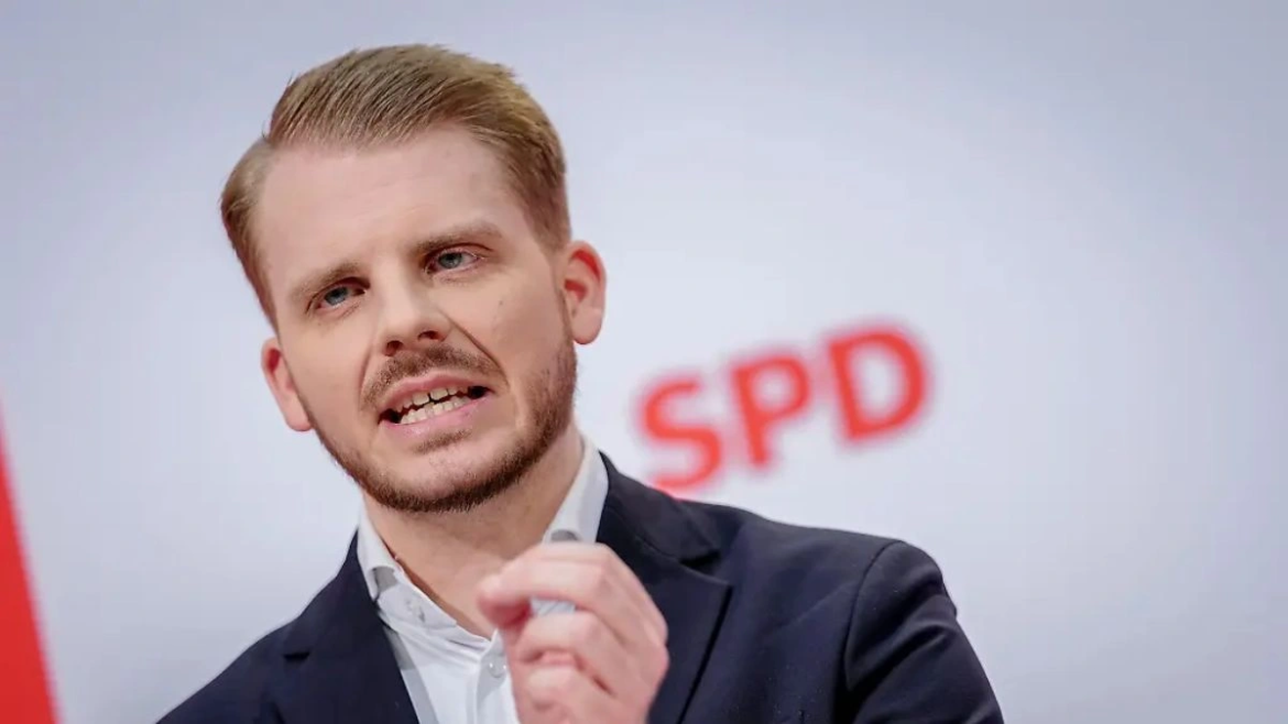 SPD fordert umfassende Reform der Schuldenbremse trotz Widerstand von Kanzler Merz und CDU – Debatte über Zukunftsinvestitionen in Deutschland.