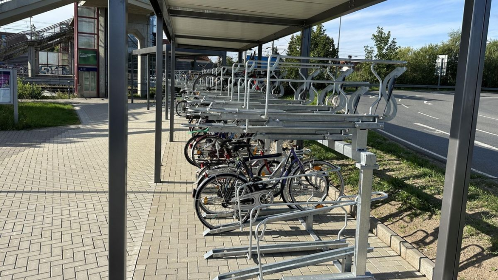 Fahrrad auf dem Gehweg parken: Was ist erlaubt, was verboten?
