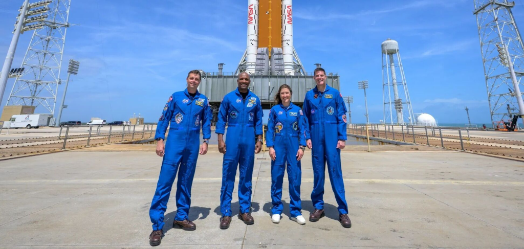 Artemis 2 live verfolgen: Wo gibt es die offizielle Online-Übertragung der NASA-Mission 2026?