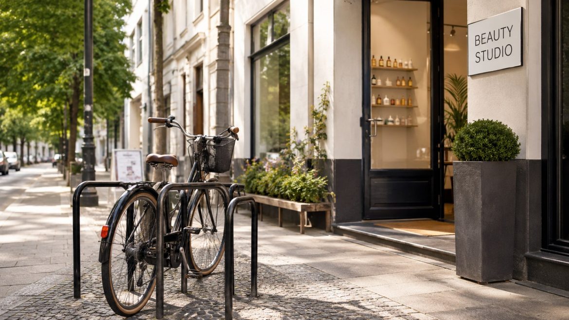 So finden Kundinnen sichere Fahrradparkplätze bei Beauty-Studios in Berlin. Tipps zu Anfahrt, Abstellplätzen, Radwegen und fahrradfreundlichen Studios.