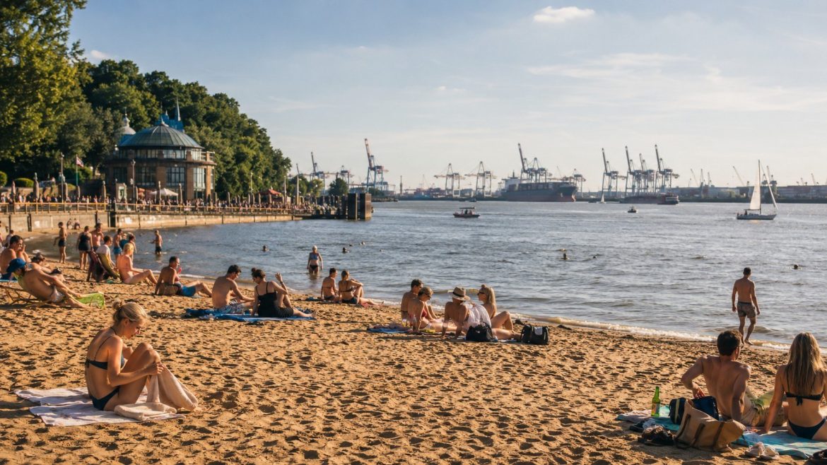 Badeseen Hamburg 2026: offene Strände, Naturbäder, Google Maps Adressen, Preise, Warnungen vor Blaualgen und sichere Badeorte in Hamburg.