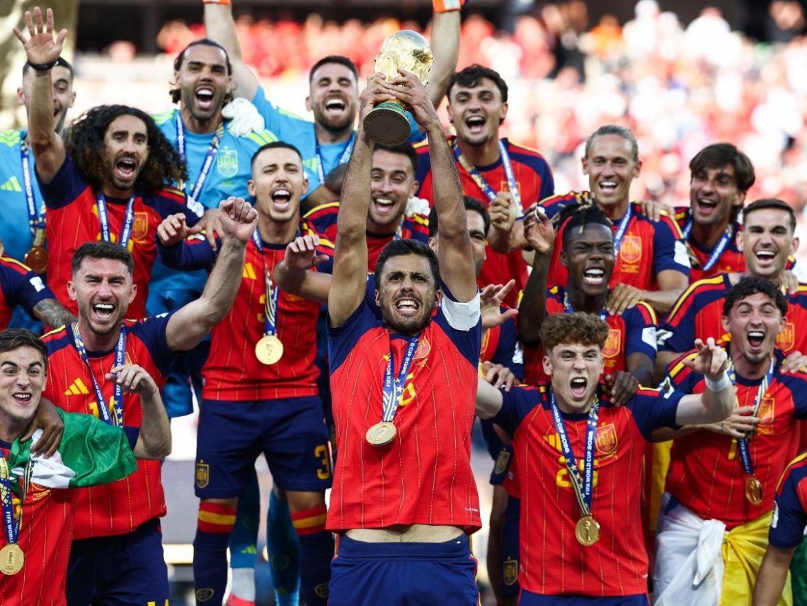 Spanien ist Weltmeister 2026: Ferran Torres schießt die Nationalmannschaft im Finale gegen Argentinien zum 1:0-Sieg nach Verlängerung.